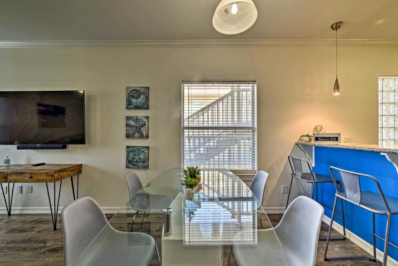 Modern Island Condo With Pool Steps To The Beach! South Padre Island Esterno foto